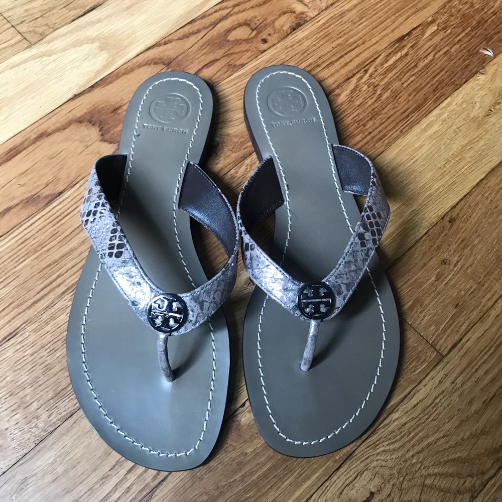 New Tory Burch Flip Flops size 8.5